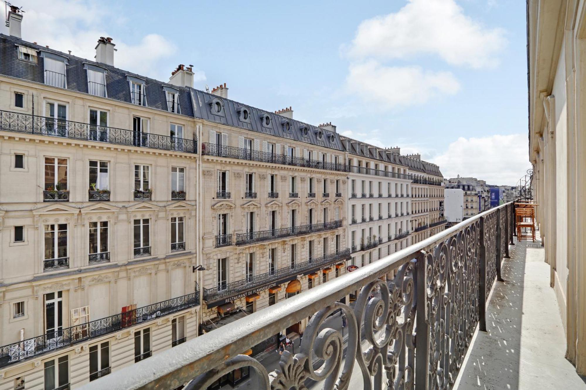 Paris Home Collection Serviced Apartments In Opera - Rue Saint-Lazare Bagian luar foto